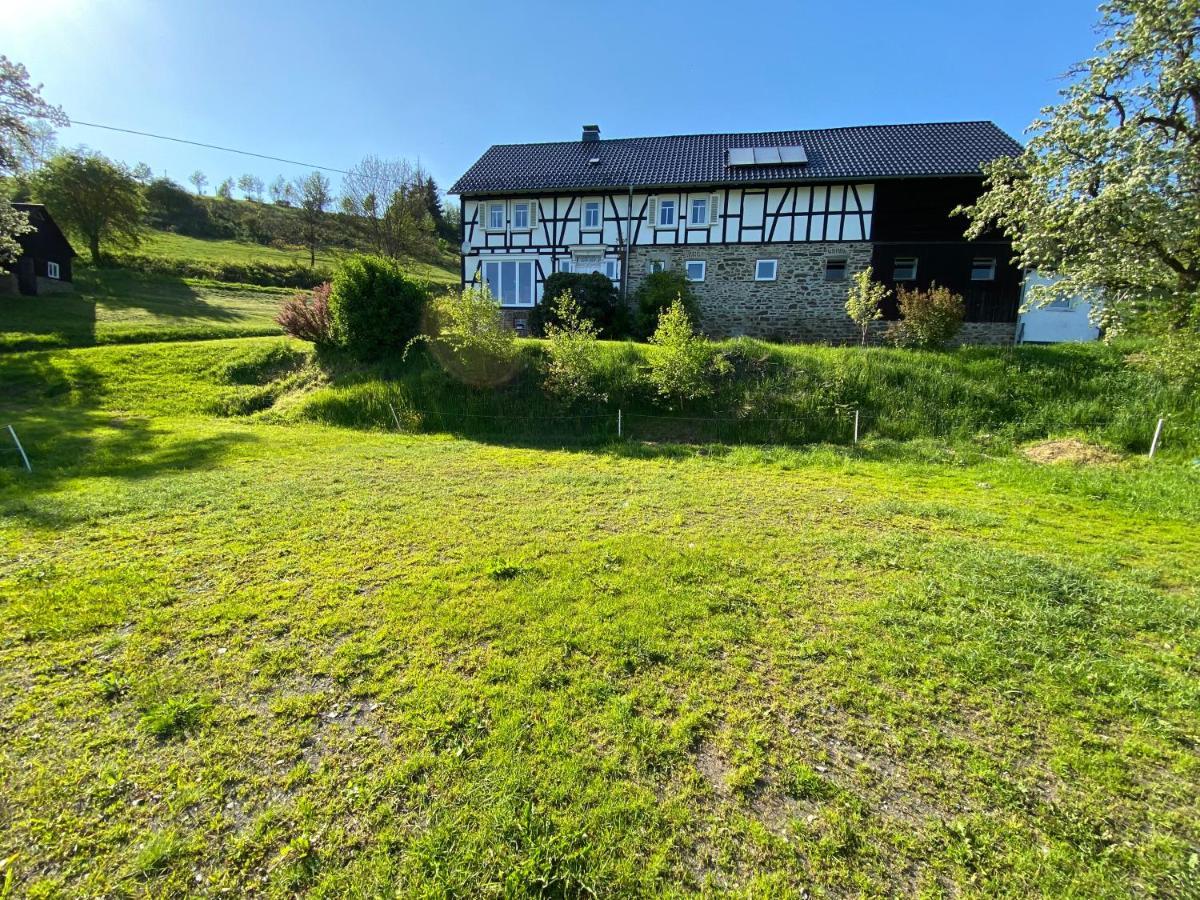 Ferienwohnung Am Alten Backhaus บาด แบร์เลอบวร์ก ภายนอก รูปภาพ